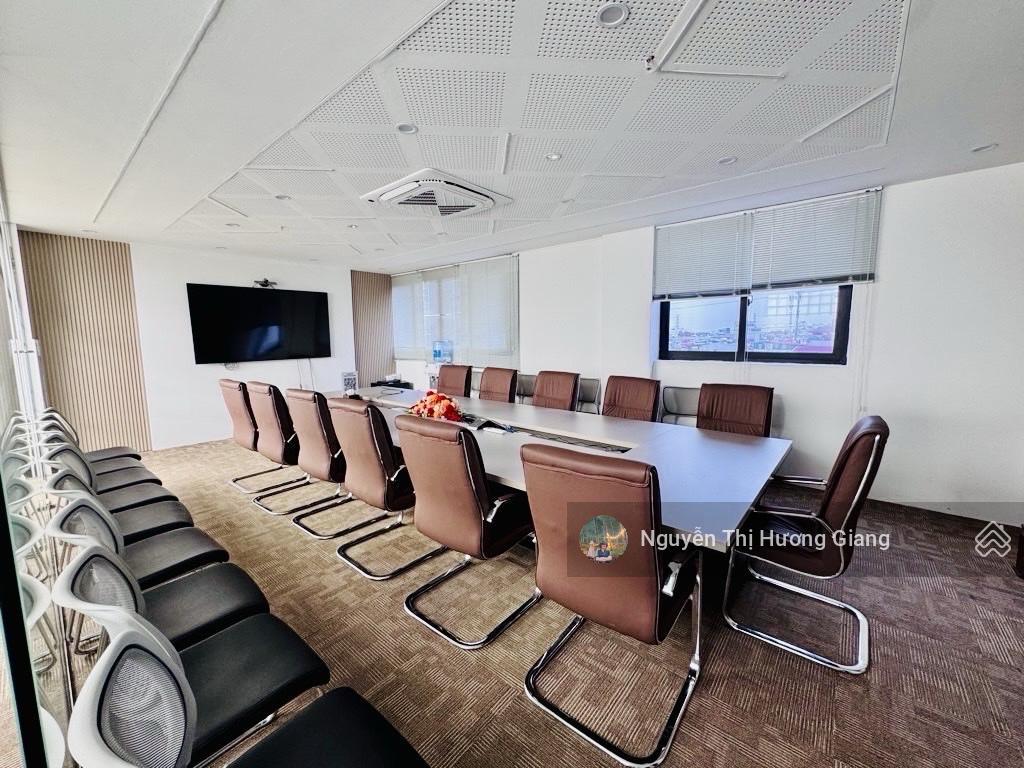 Bán toà building mp vạn phúc, hà đông 120m2, mt 21m, lô góc 8 tầng thang máy, kinh doanh đẳng cấp