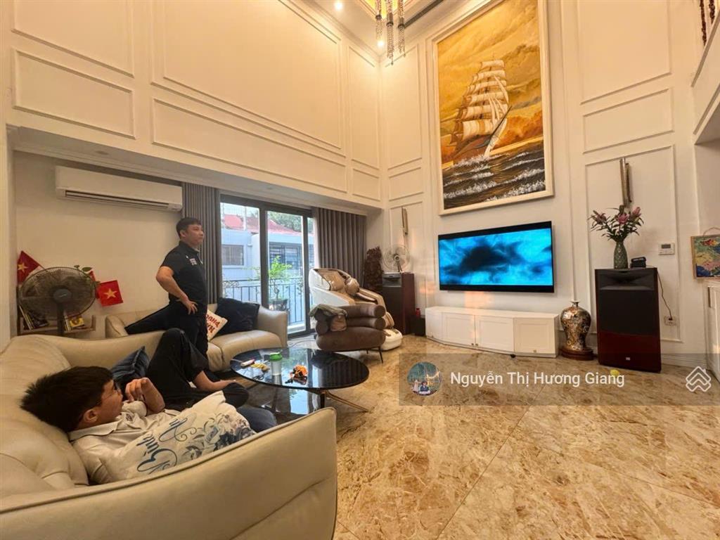 Bán gấp lô góc kđt văn quán, hà đông, 85m2, 6 tầng thang máy, mt18m, ô tô tránh vỉa hè kinh doanh