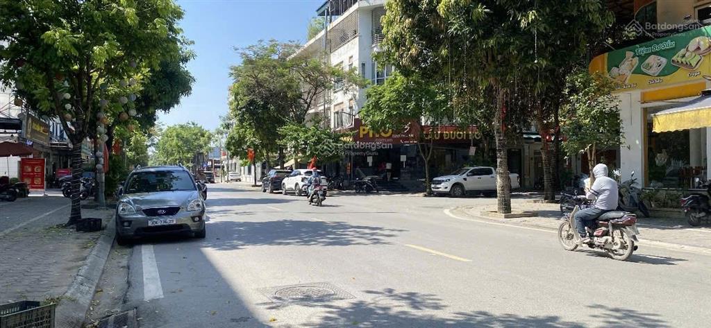 Rẻ nhất kđt văn phú, hà đông  mặt phố tống tất thắng (lacasta) 75m  mt 5m  loanh quanh 22 tỷ