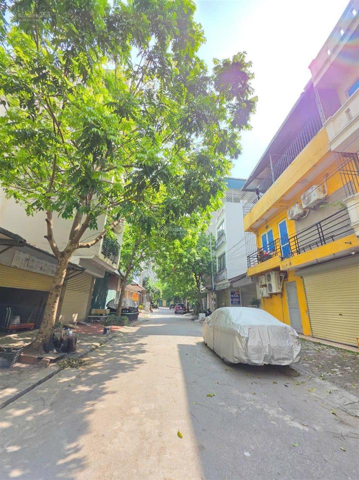Không thể tin nổi! nhỉnh 10 tỷ có ngay nhà phân lô vỉa hè trung tâm hà đông