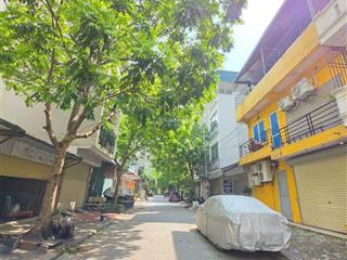Không thể tin nổi! nhỉnh 10 tỷ có ngay nhà phân lô vỉa hè trung tâm hà đông