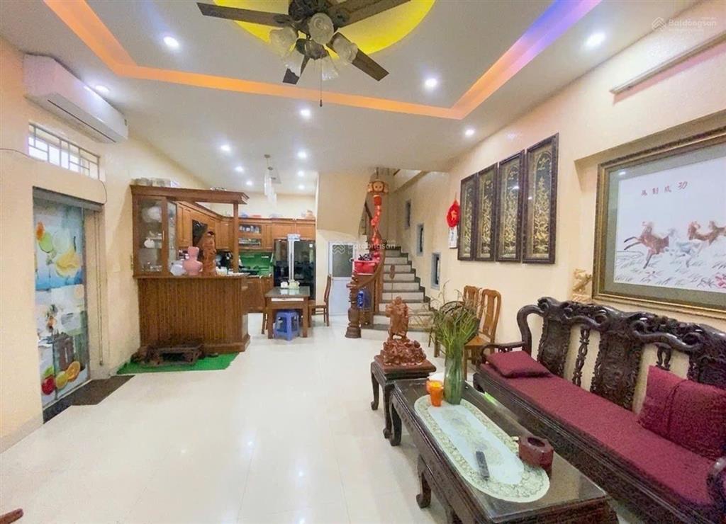 Cần bán gấp nhà văn phú, hà đông, lô góc ô tô 45m2, 5 tầng, mặt tiền 5m
