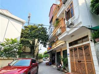 8.x tỷ nhà 45m, 4 tầng ô tô tránh đỗ cửa ngày đêm văn quán, hà đông, chỉ chưa tới 100m ra mặt phố.