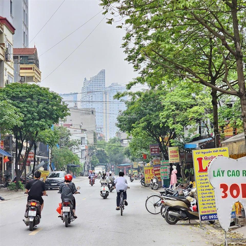 Chủ cần tiền bán gấp nhà phố nguyễn viết xuân hà đông, kinh doanh sầm uất giá cực tốt
