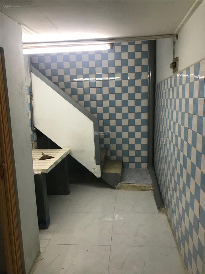 Cho thuê nhà trung tâm quận 1 chỉ 8tr/tháng sát công viên tao đàn, rạp phim nhà thi đấu nguyễn du