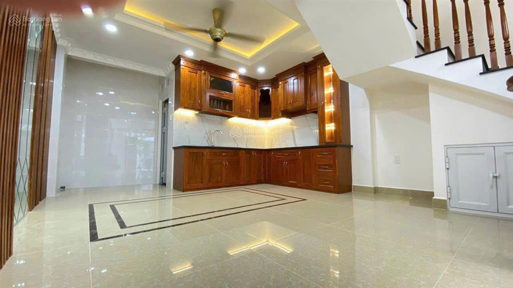Bán nhà khu dân cư đồng bộ 5 tầng, hẻm 535 ql13  hiệp bình phước, gần vạn phúc city. giá 10,2 tỷ