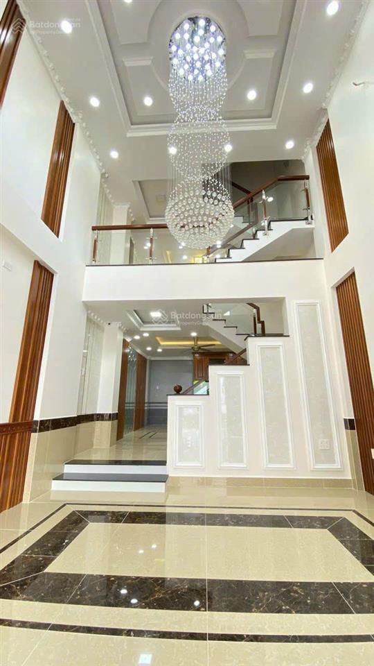 Bán nhà khu dân cư đồng bộ 5 tầng, hẻm 535 ql13  hiệp bình phước, gần vạn phúc city. giá 10,2 tỷ