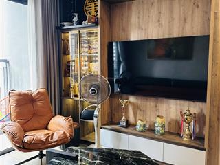 Mình chính chủ bán căn hộ 2pn 69m full đồ đã có sổ đỏ  tòa p3  nội thất đẹp mới ở 1 năm