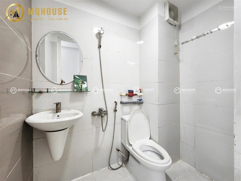 Căn hộ phú thọ hoà tân phú  ngay lũy bán bích thoại ngọc hầu  phòng rộng 55m2  đầy đủ nội thất