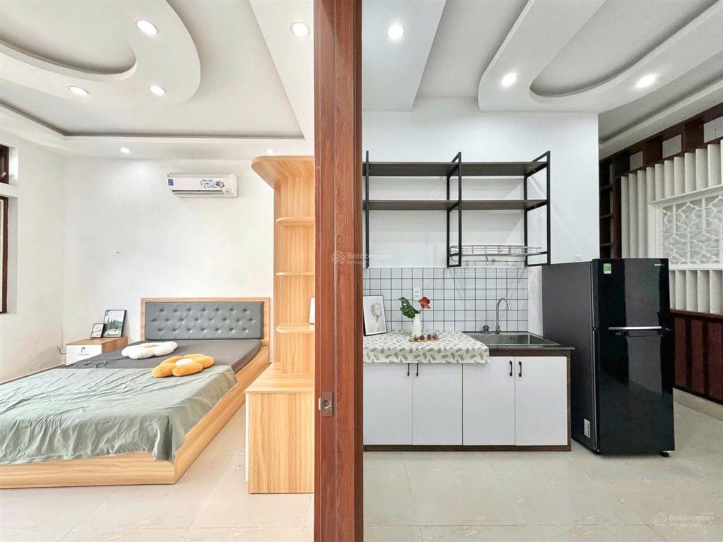 Căn hộ 1 phòng ngủ ban công  thoại ngọc hầu tân phú  gần nguyễn sơn  đầy đủ nội thất  thang máy