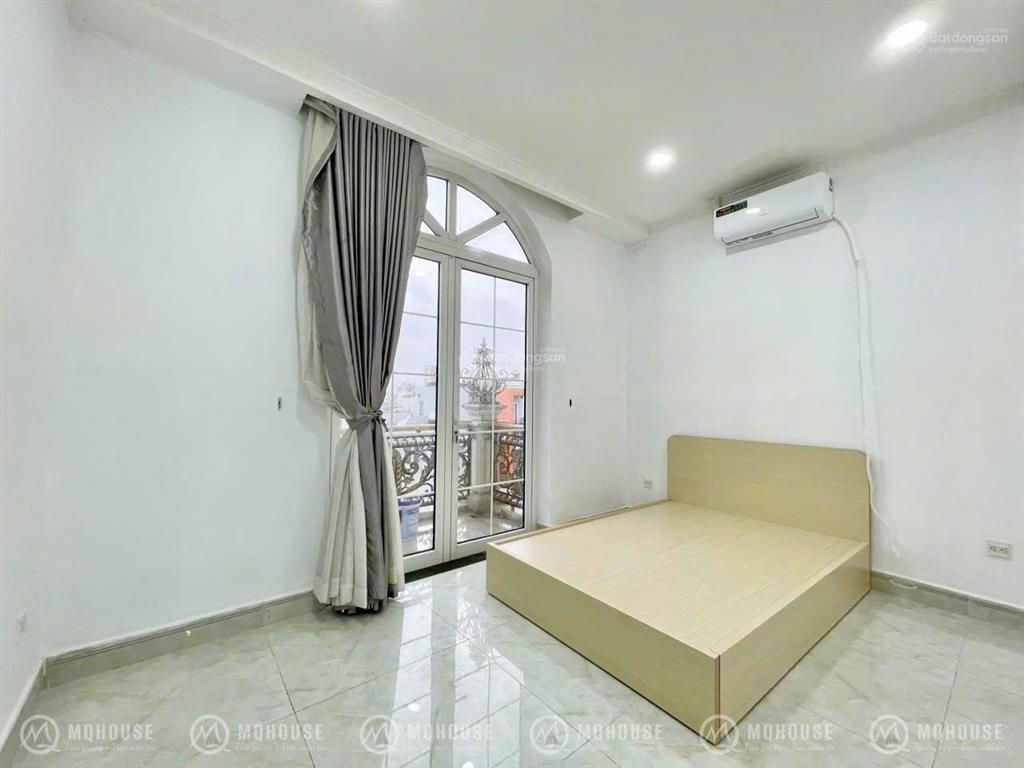 Căn hộ 2 phòng ngủ  ngay ngã tư bảy hiền  đh huflit  ban công thang máy  đầy đủ nội thất