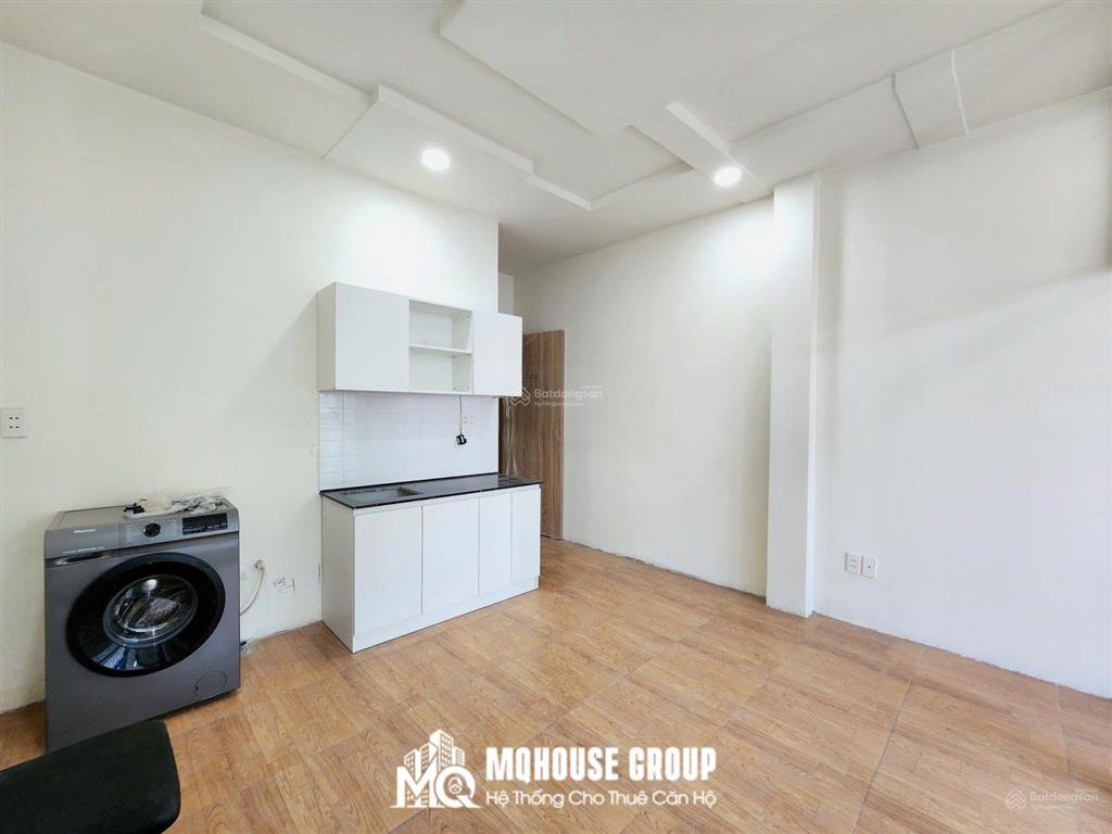 Căn hộ 1 phòng ngủ ban công 40m2  ngay aeon tân phú  nhà mới đầy đủ nội thất mới 100%