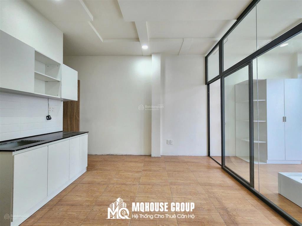 Căn hộ 1 phòng ngủ ban công 40m2  ngay aeon tân phú  nhà mới đầy đủ nội thất mới 100%