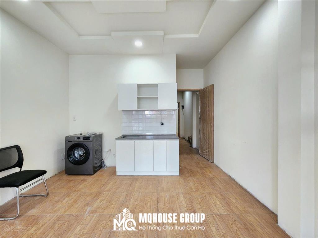 Căn hộ 1 phòng ngủ ban công 40m2  ngay aeon tân phú  nhà mới đầy đủ nội thất mới 100%