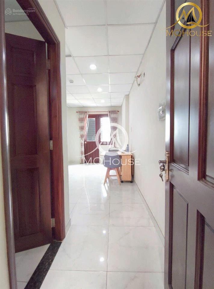 Căn hộ 1 phòng ngủ ban công rộng 40m2  ngay ngã tư bảy hiền  tòa nhà thang máy bảo vệ 24/7