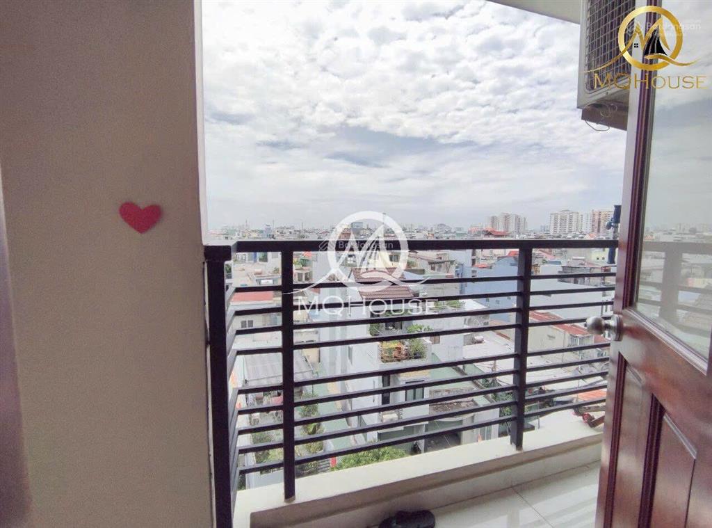 Căn hộ 1 phòng ngủ ban công rộng 40m2  ngay ngã tư bảy hiền  tòa nhà thang máy bảo vệ 24/7