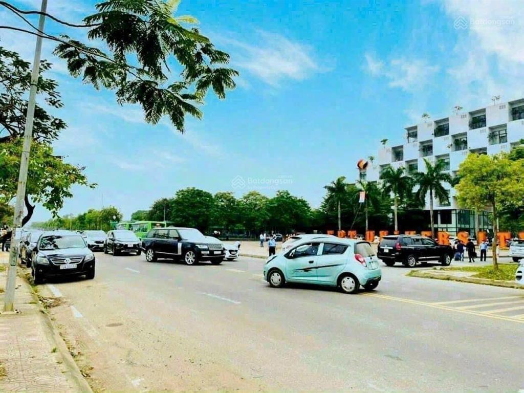 Bán gấp mảnh đất gần đại học fpt hà nội 2 tỷ 300 triệu 100m2 gọi ngay 0976 965 ***
