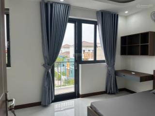 Cho thuê nhà phố liền kề nội thất đầy đủ ngay kđt sucasa central