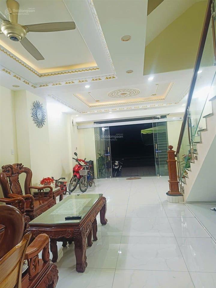 Cho thuê nhà 3 tầng nội thất đầy đủ ngay kđt sun casa central  vĩnh tân  thành phố hcm