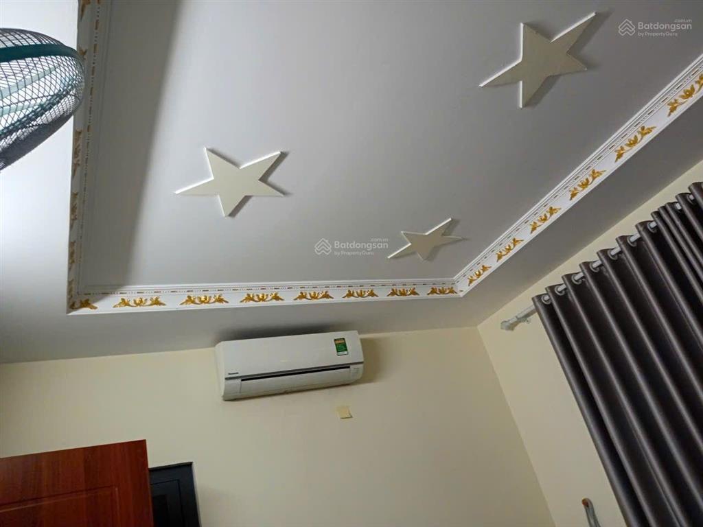 Cho thuê nhà 3 tầng nội thất đầy đủ ngay kđt sun casa central  vĩnh tân  thành phố hcm