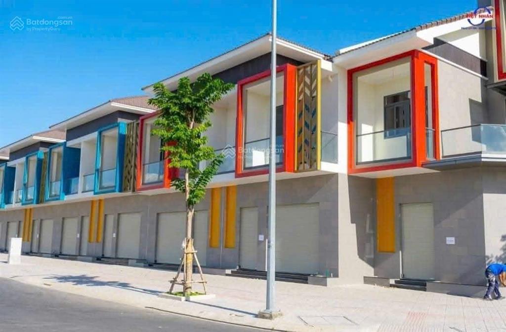 Căn shopvilla siêu rẻ, giá đầu tư ngay tttm 5,2 hecta