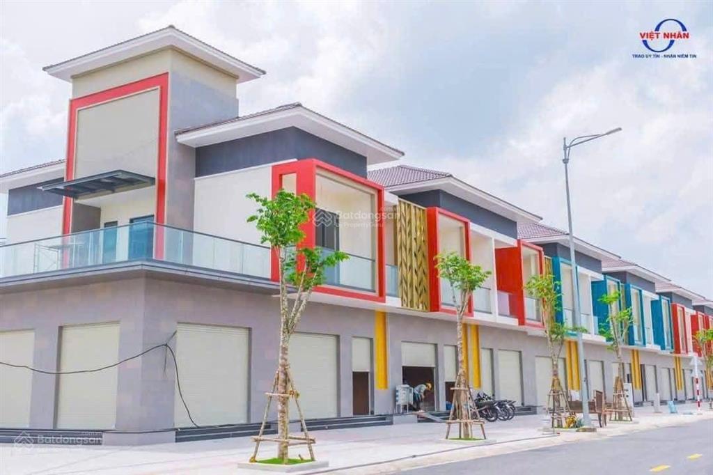 Căn shopvilla siêu rẻ, giá đầu tư ngay tttm 5,2 hecta