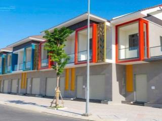 Bán shopvilla 7m đối diện trung tâm thương mại phù hợp đầu tư kinh doanh kđt suncasa central
