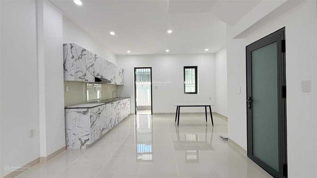 Cho thuê căn nhà 3 tầng view công viên siêu đẹp nội thất đầy đủ ngay kđt suncasa central