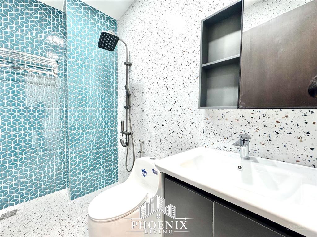 Căn hộ dịch vụ  tách bếp mới xây đầy đủ nội thất phù hợp 2 người ở