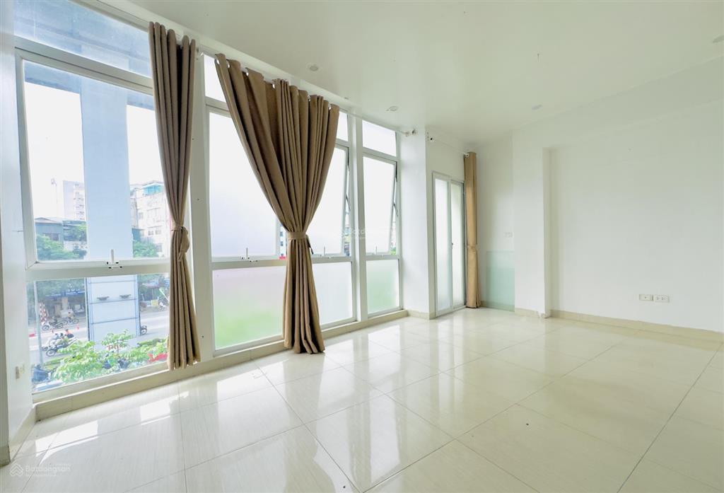 Bán nhà mặt phố trường chinh mặt tiền 7m, vỉa hè rộng sâu 5m thoáng đãng gần ngã tư vọng.