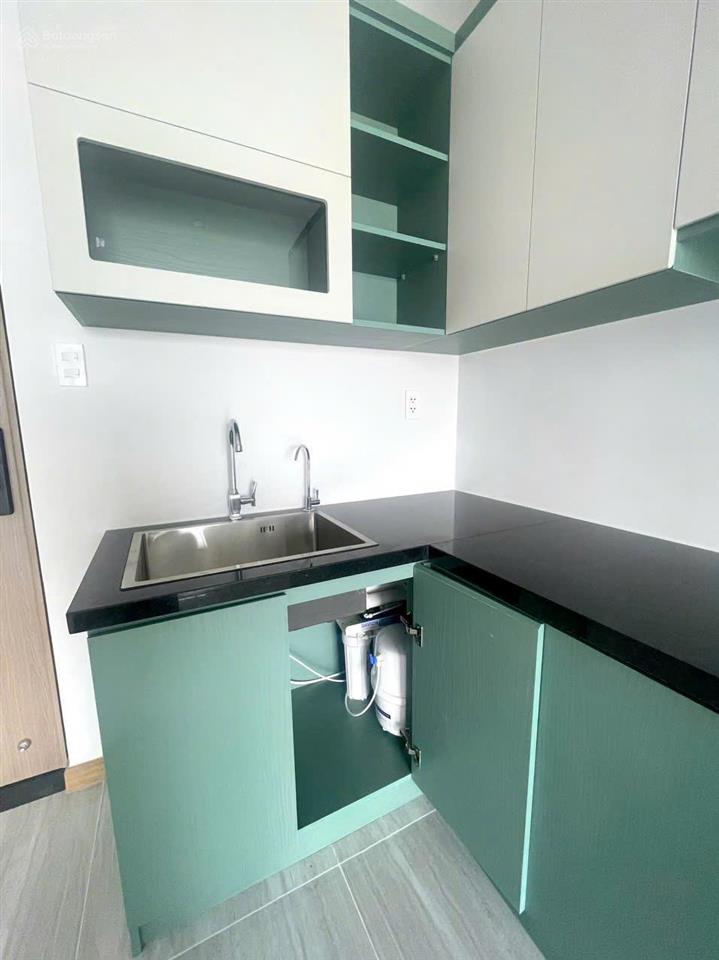 Chính chủ bán bcons green topaz tầng trung  đang cho thuê 10tr/th  hỗ trợ vay bank 70%