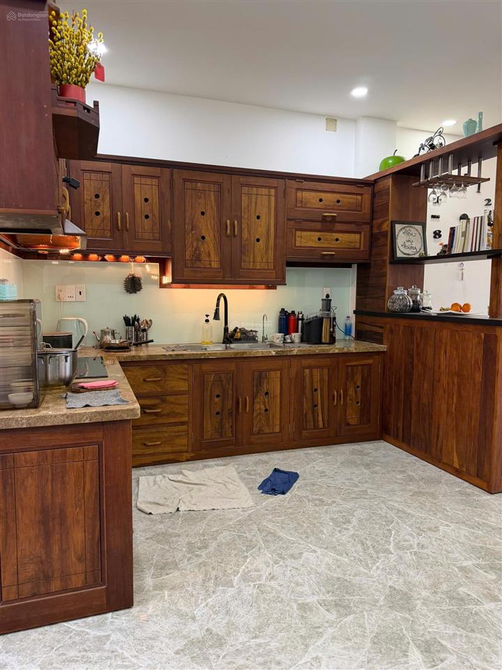 Nhà 3,5 tầng sổ sẵn kđt vcn phước long  75m2 ngang 5, sàn 247m2 trục đường b1 rộng 16m chỉ 10,5 tỷ