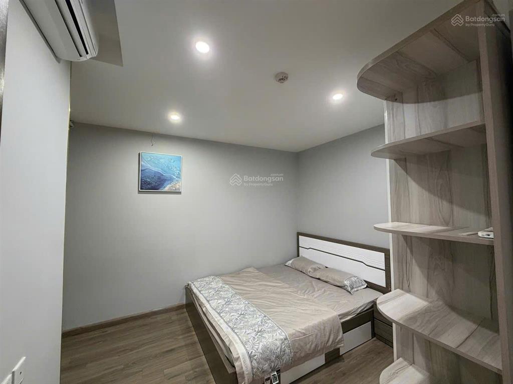 Cho thuê căn 2 ngủ hud building trung tâm phố tây nha trang, view thành phố và view biển cực đẹp