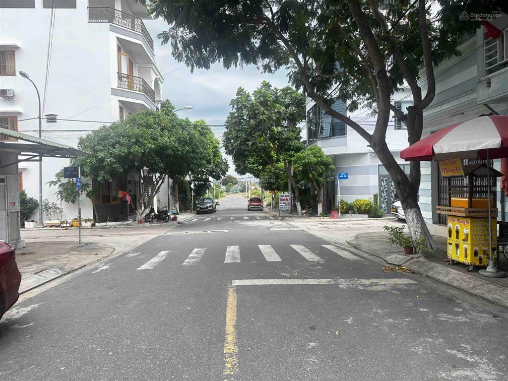 Tđc hòn rớ 2, lô đẹp nhánh sông đường 13m, diện tích 82m2 mặt tiền 5m giá chỉ 4,7 tỷ