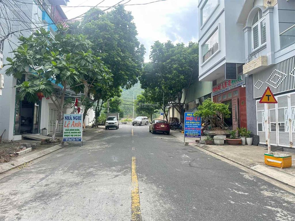 Tđc hòn rớ 2, lô đẹp nhánh sông đường 13m, diện tích 82m2 mặt tiền 5m giá chỉ 4,7 tỷ
