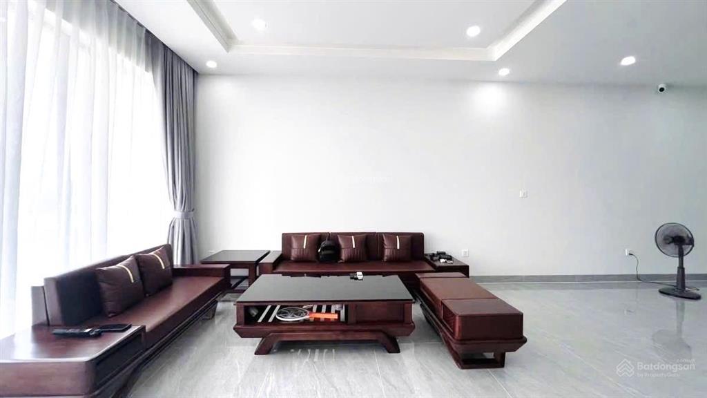 Nhà đẹp 3 tầng mỹ gia gói 8 đường 18m, 3 phòng ngủ, 4 wc phù hợp ở, cho thuê dòng tiền chỉ 8 tỷ