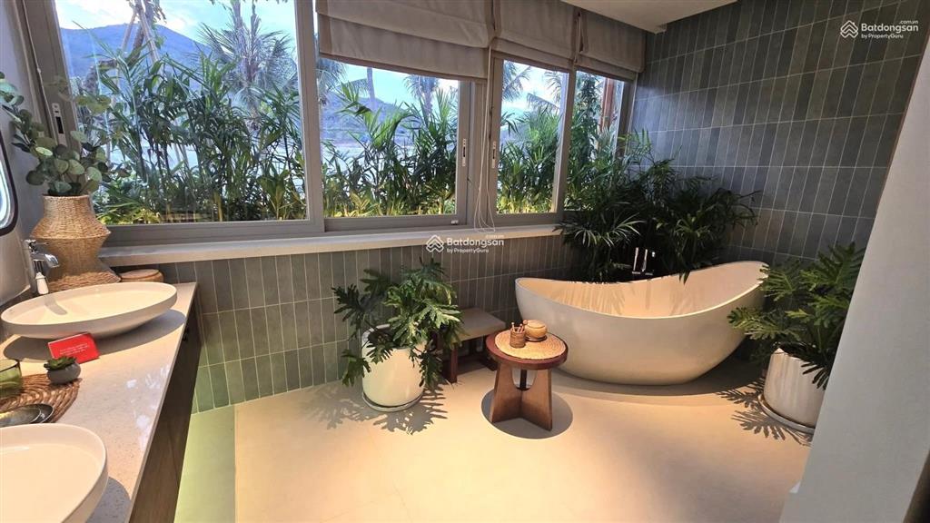 Biệt thự la tiên villa tại quần thể vega city, vài bước chân chạm biển chỉ 12 tỷ 990 triệu