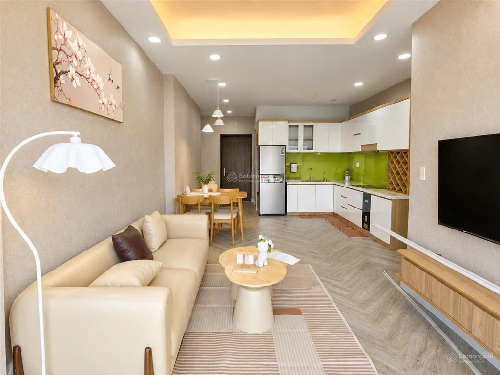 Cực rẻ căn góc 2 ngủ ph tầng cao view sông núi, diện tích 67m2 giá chỉ 2,22 tỷ  em diệp 0985 952 ***