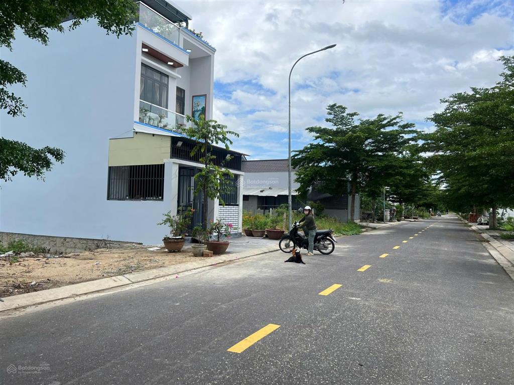 Đã có sổ hồng tđc nam sông cái đường rộng 13m, lô sạch đẹp hướng mát chỉ 2,6 tỷ thương lượng