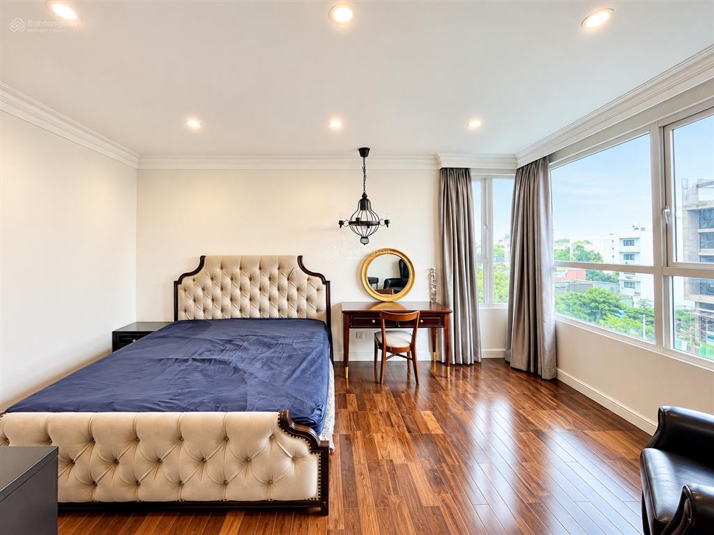 Duplex vista verde 5pn | 185m2 | sổ hồng | 14.8 tỷ thương lượng | slot đậu xe riêng| full nội thất