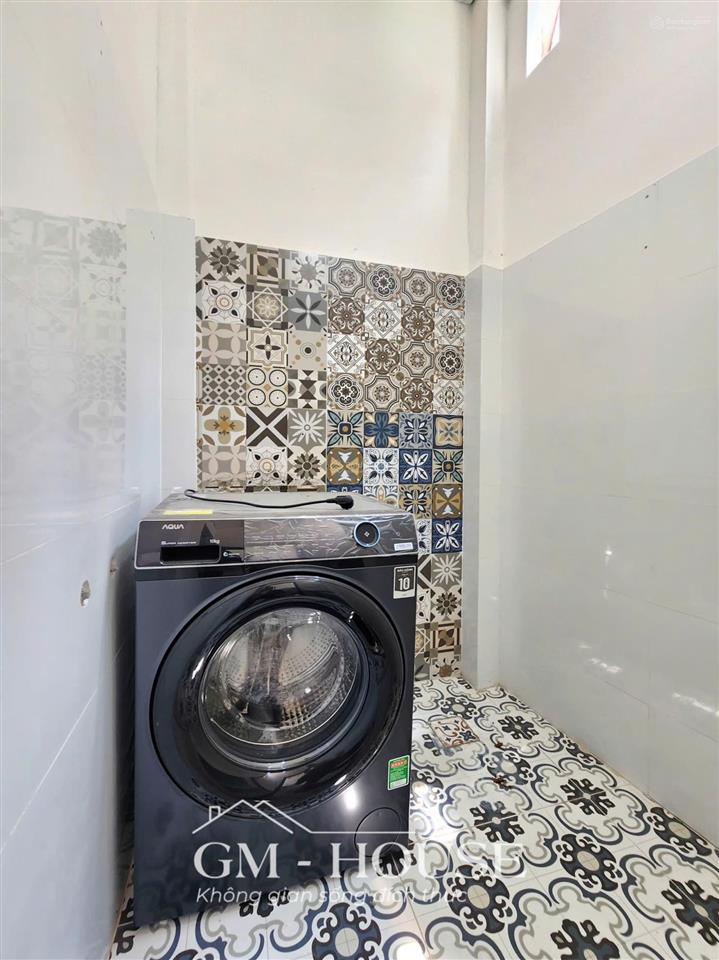 Căn hộ 30m2 mới 100% full nội thất tại huỳnh mẫn đạt bình thạnh gần hàng xanh, tiện đi q1 trung tâm