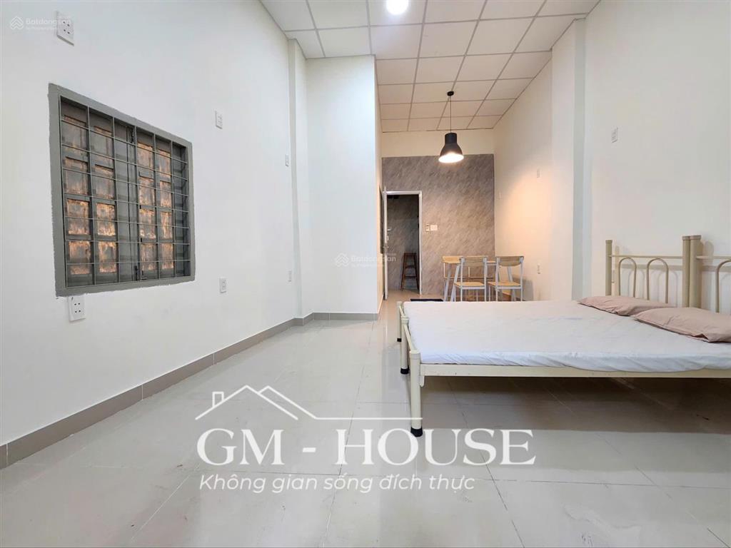 Căn hộ 30m2 mới 100% full nội thất tại huỳnh mẫn đạt bình thạnh gần hàng xanh, tiện đi q1 trung tâm