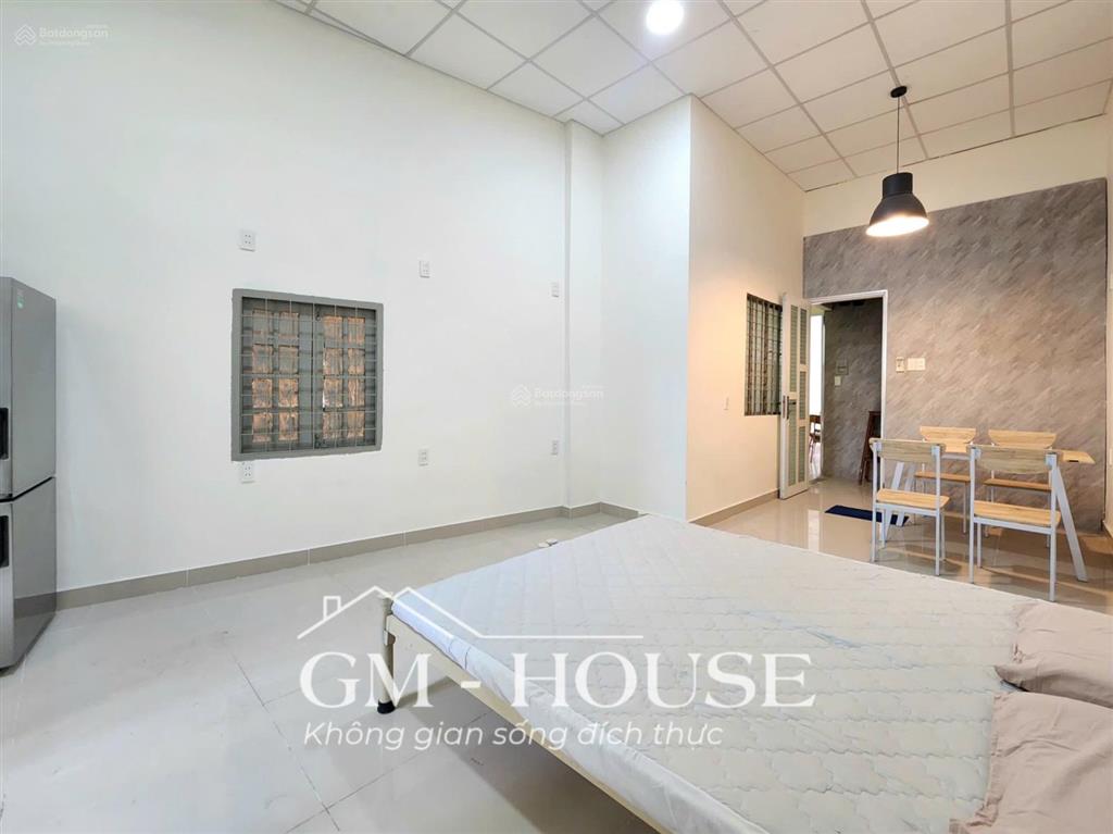 Căn hộ 30m2 mới 100% full nội thất tại huỳnh mẫn đạt bình thạnh gần hàng xanh, tiện đi q1 trung tâm