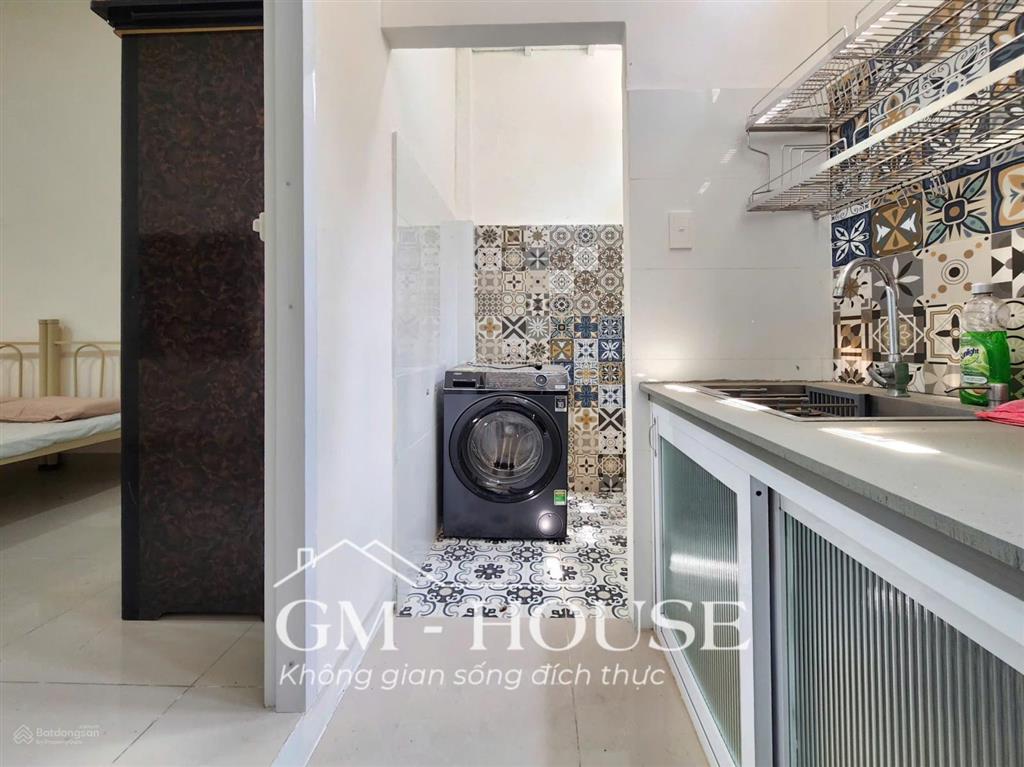 Căn hộ 30m2 mới 100% full nội thất tại huỳnh mẫn đạt bình thạnh gần hàng xanh, tiện đi q1 trung tâm