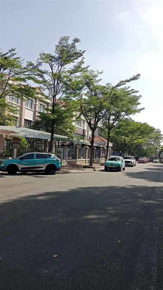 Biệt thự phan văn trị gần vincom, st emart