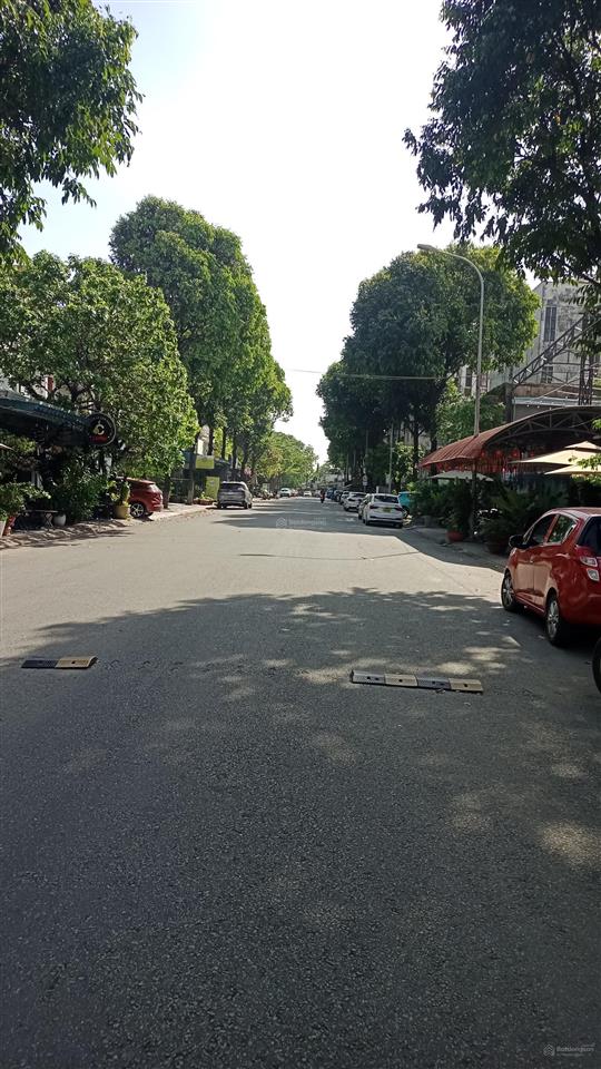 Biệt thự phan văn trị gần vincom, st emart