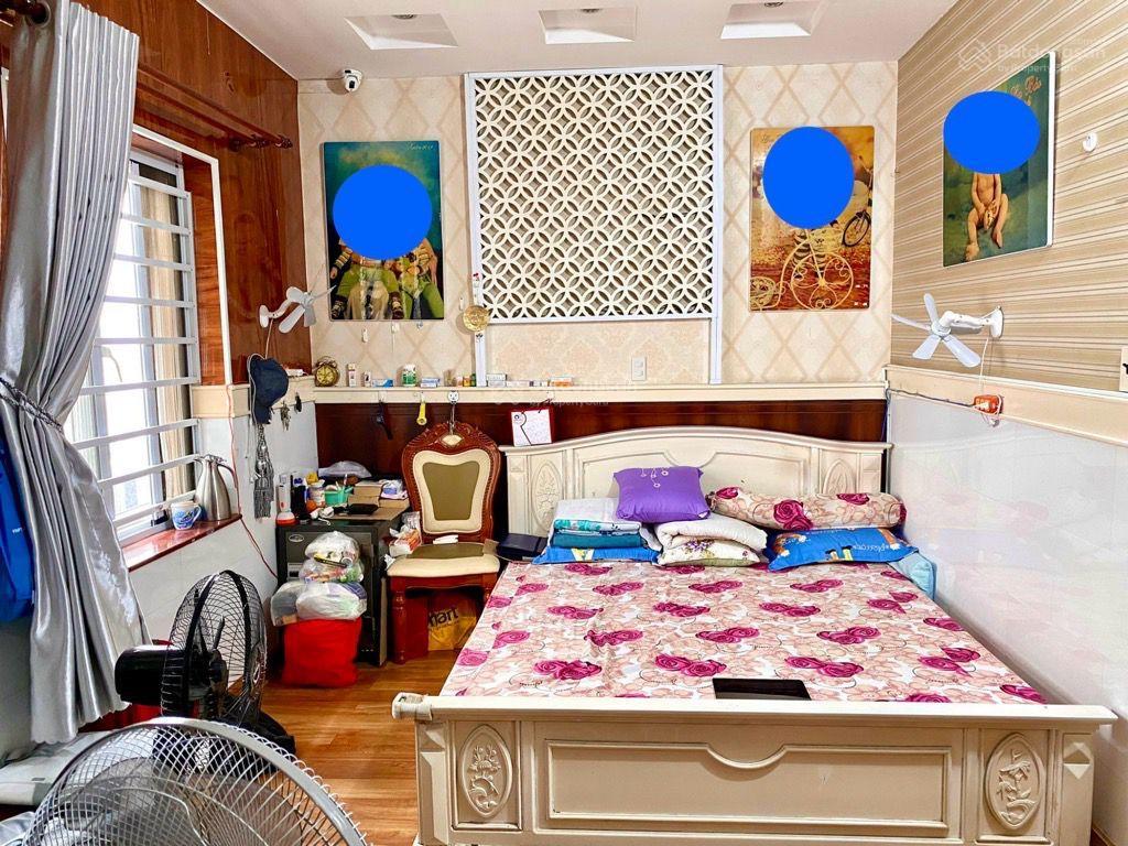 Biệt thự phan văn trị gần vincom, st emart