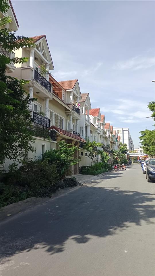 Biệt thự phan văn trị gần vincom, st emart