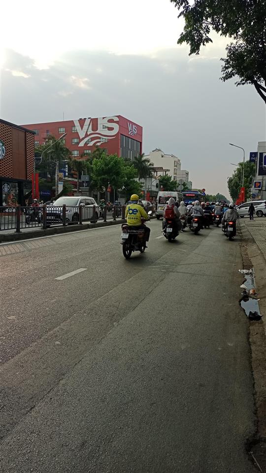 Hàng ngon giữ tiền, xây chdv, ngang 6.5m, xe hơi, xe tải tới nhà