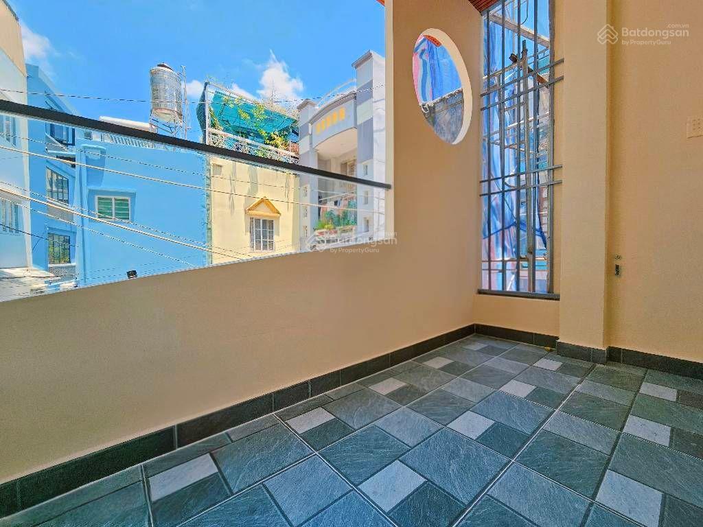 Nhà mới ở ngay 3pn có pn trệt, nội thất đầy đủ, gần công viên gia định